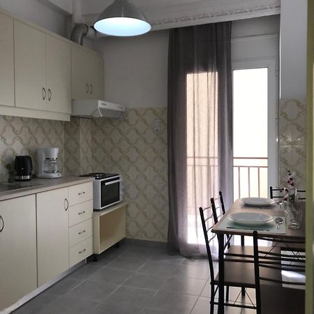 Midway Point Apts 伊拉克利翁 外观 照片